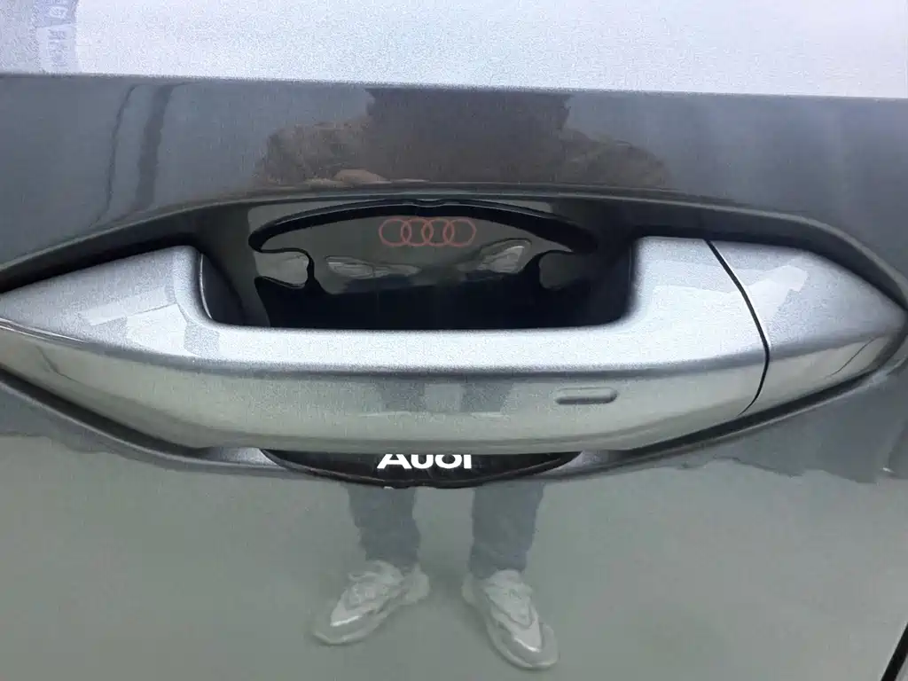 Audi A3 2023 — фото 16