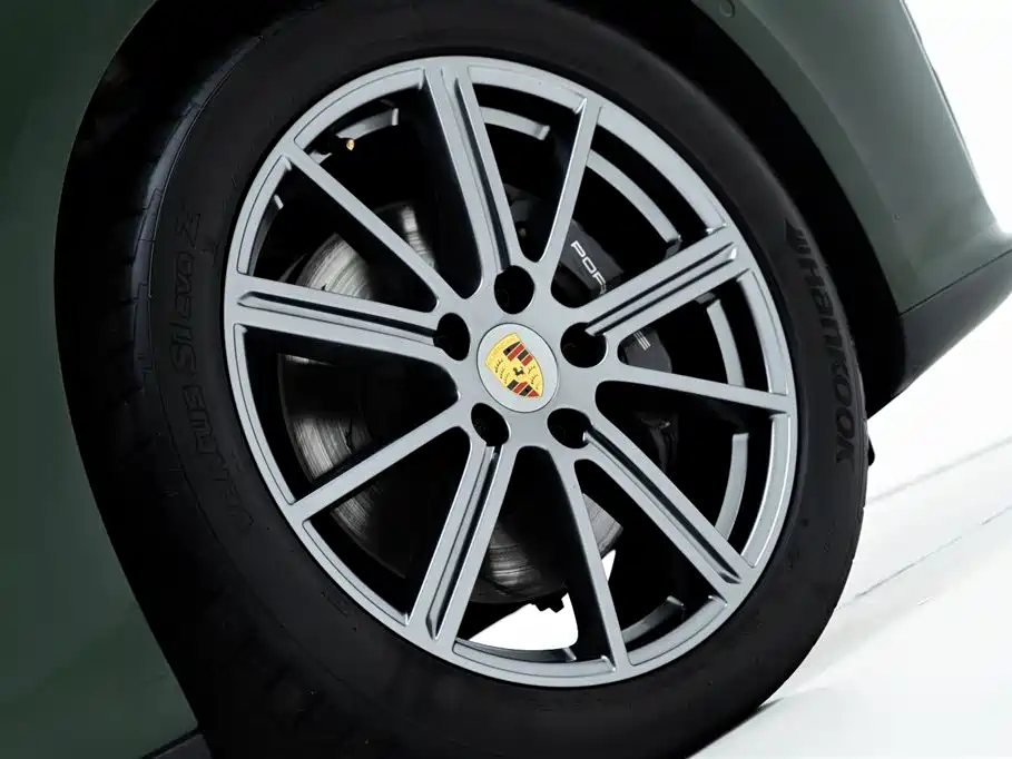 Porsche Panamera 2024