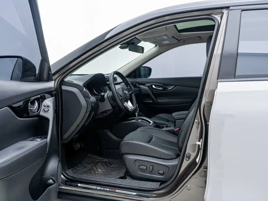 Nissan X-Trail 2020 — фото 15
