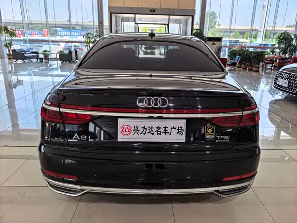 Audi A8 2019
