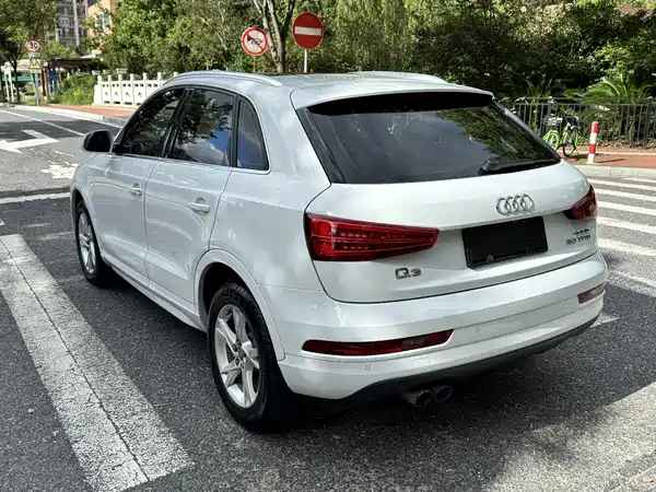 Audi Q3 2016