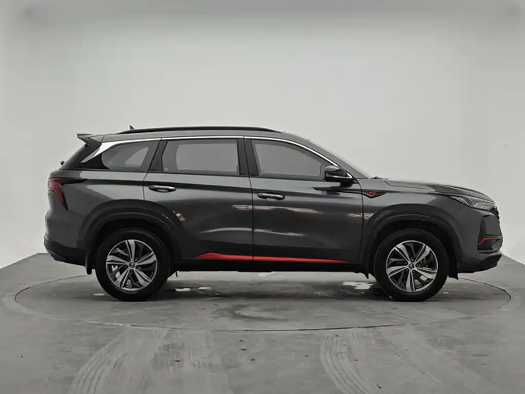 Changan CS75PLUS 2022 — фото 3
