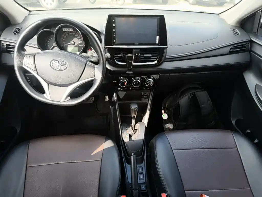 Toyota Vios 2022 — фото 10