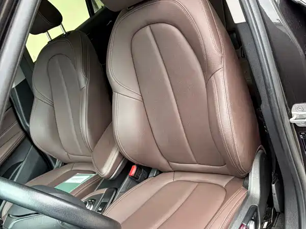 BMW X1 2021