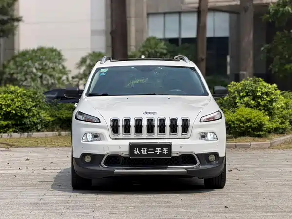 Jeep Cherokee 2018