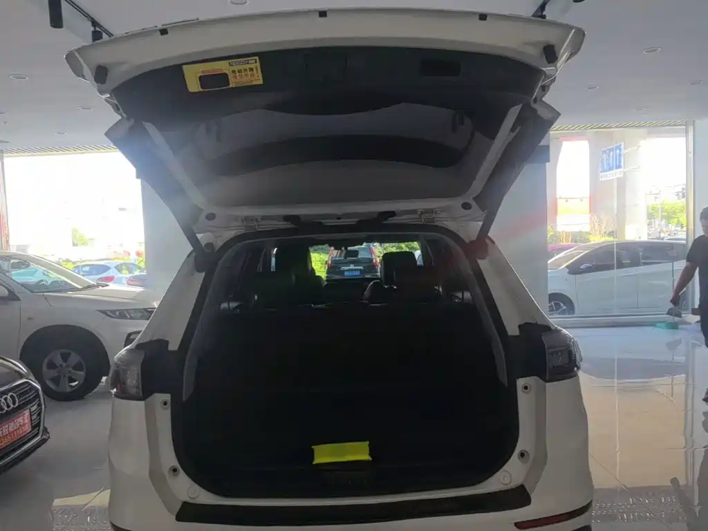 Chery Tiggo 8 PLUS 2023 — фото 19