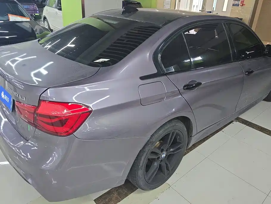 BMW 3 Series 2017