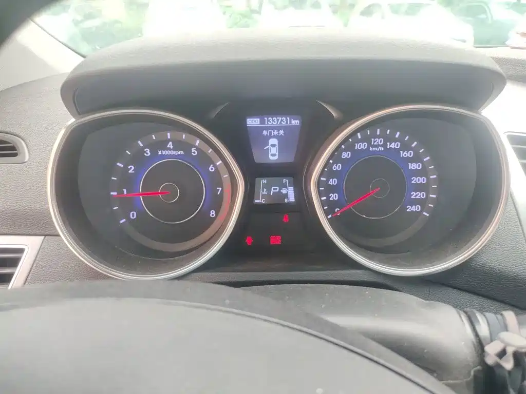 Hyundai Elantra 2015