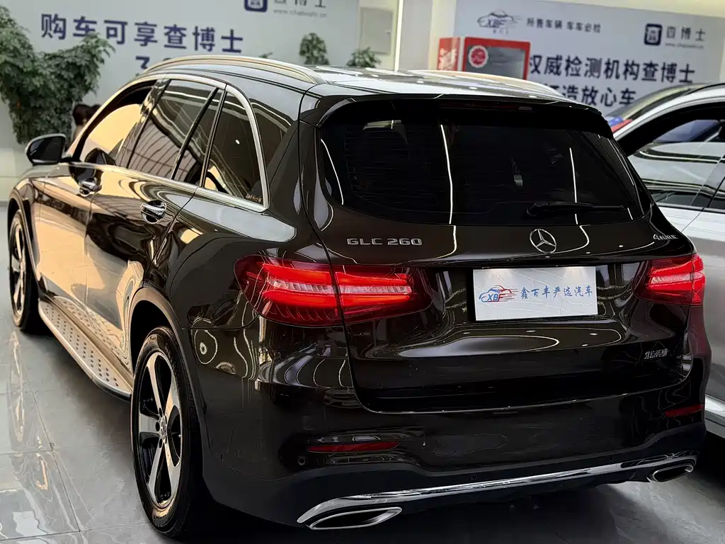 Mercedes-Benz GLC 2018 — фото 10