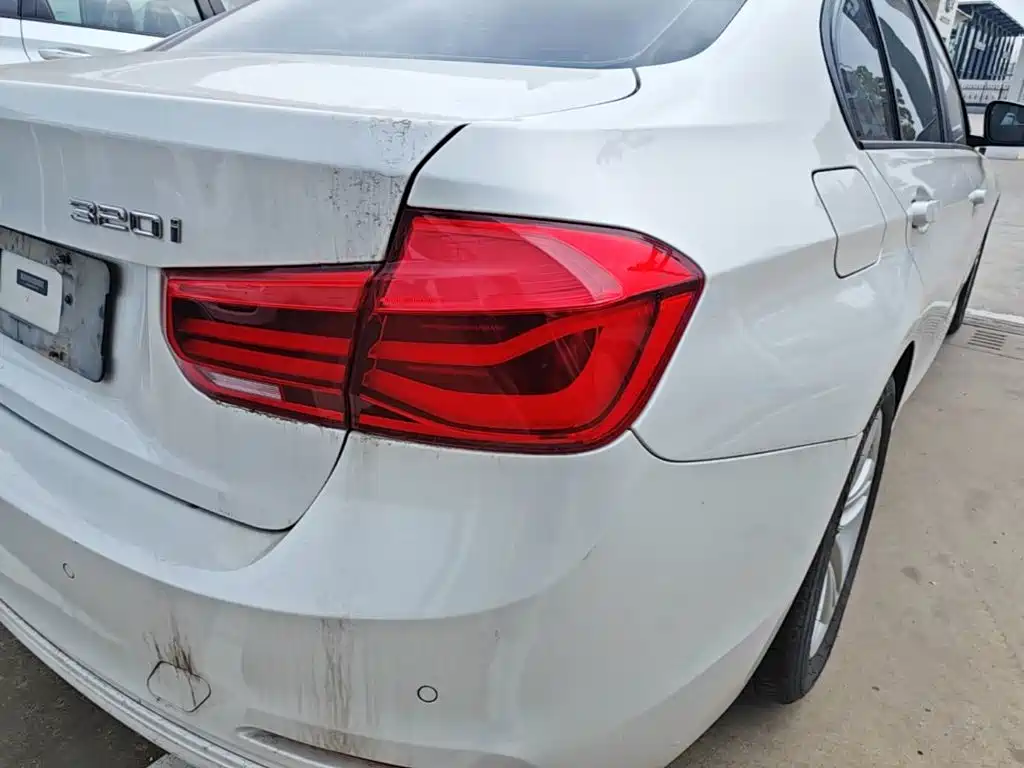 BMW 3 Series 2016 — фото 8
