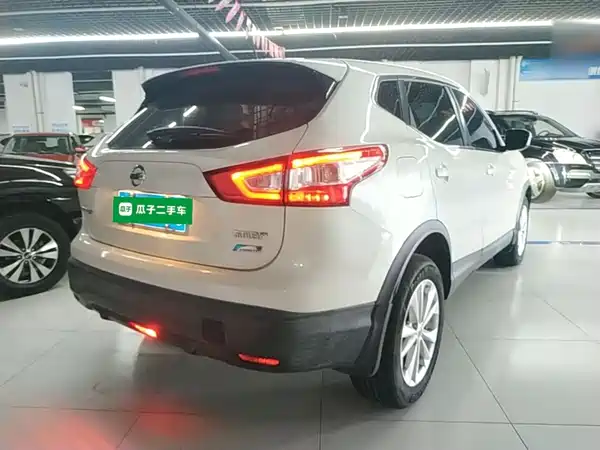 Nissan Qashqai 2016
