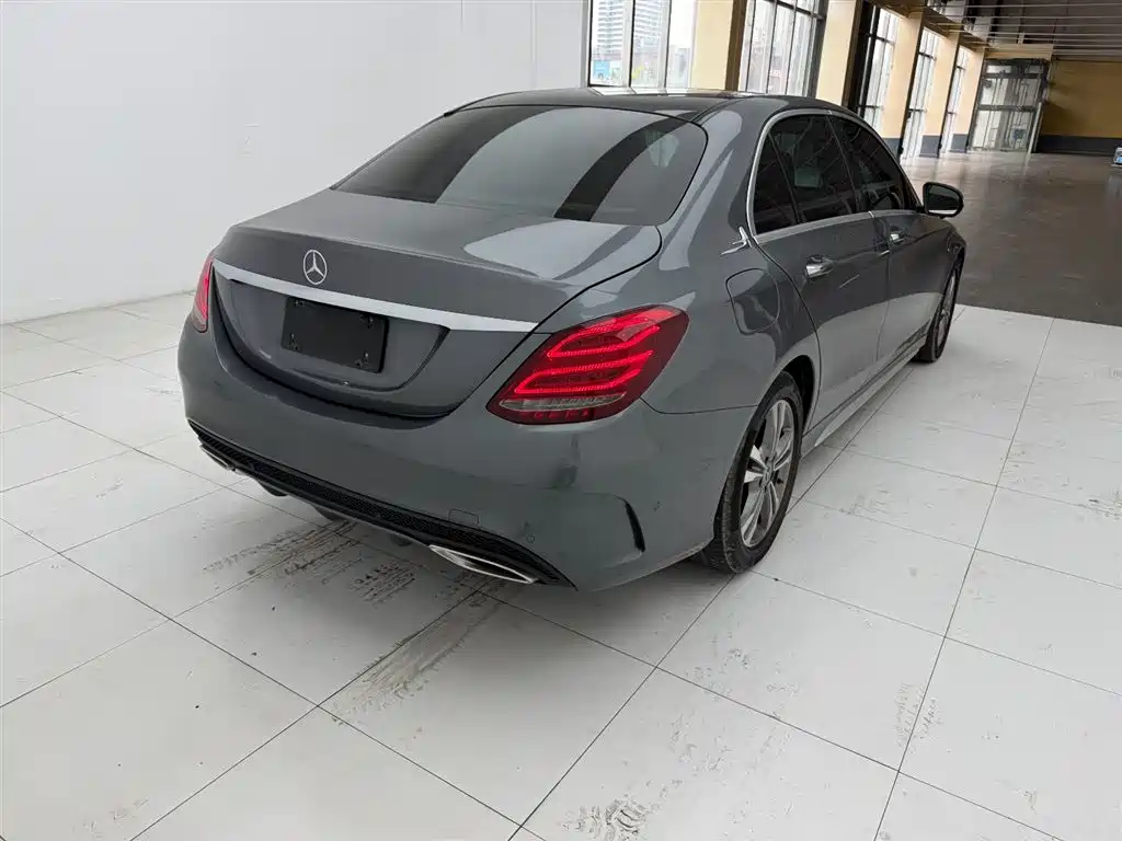 Mercedes-Benz C-Class 2017