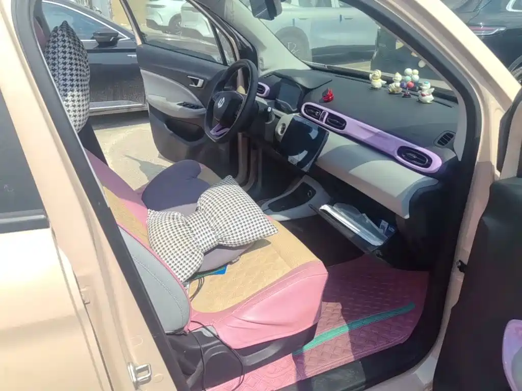 Leapmotor T03 2022 — фото 20