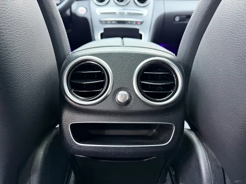 Mercedes-Benz C-Class 2020 — фото 18