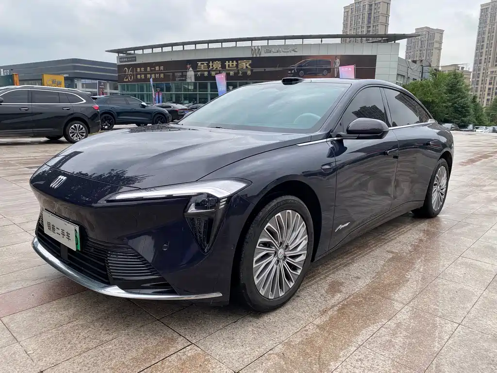 Buick Zhijing L7 2025 — фото 1