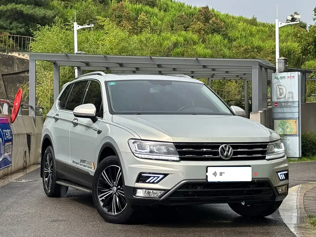 Volkswagen Tiguan L 2019