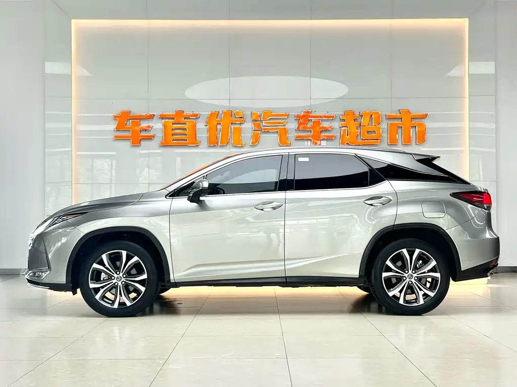 Lexus RX 2022 — фото 4