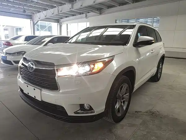 Toyota Highlander 2016