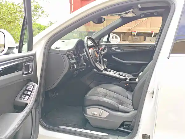 Porsche Macan 2018