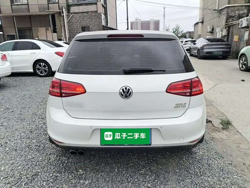 Volkswagen Golf 2016