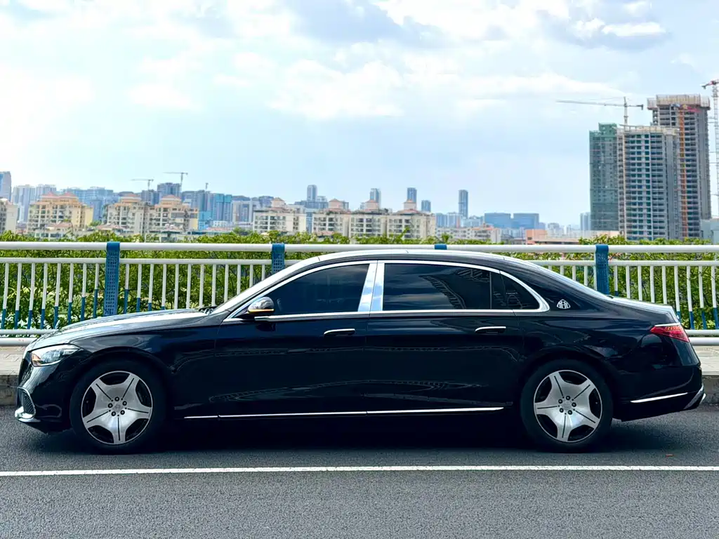 Mercedes-Benz Maybach S-Class 2024 — фото 4