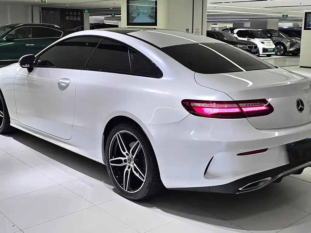Mercedes-Benz E-Class 2017 — фото 7