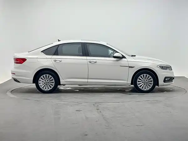 Volkswagen Lavida 2020