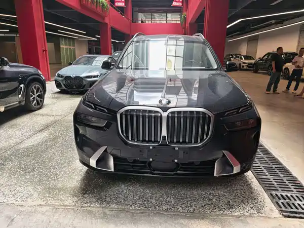 BMW X7 2026