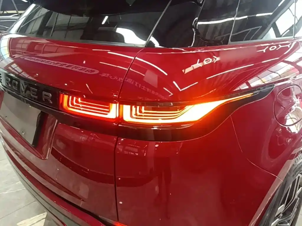 Land Rover Range Rover Evoque 2021 — фото 8