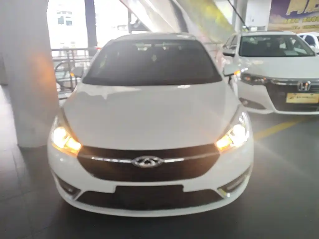Chery Arrizo 5 2016
