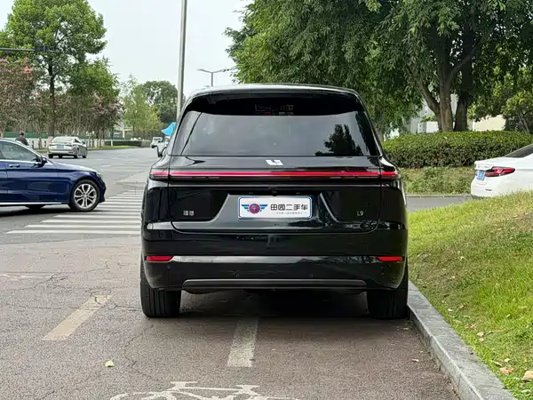Li Auto L9 2023