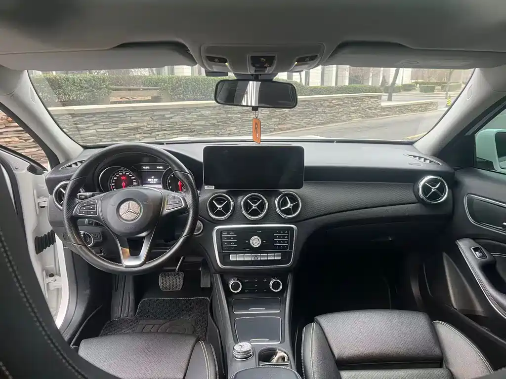 Mercedes-Benz GLA 2019 — фото 10