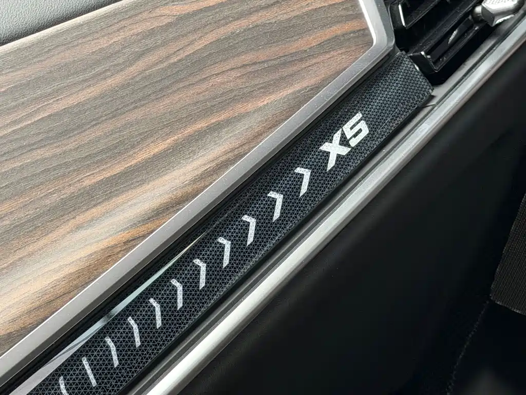 BMW X5 2024 — фото 12