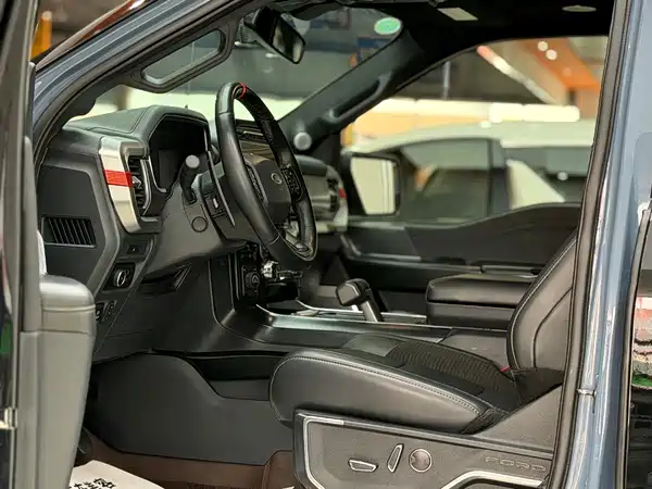 Ford F-150 Raptor 2023