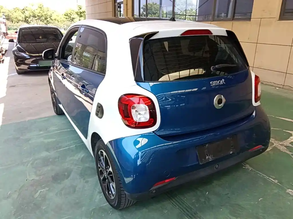 smart forfour 2017 — фото 5