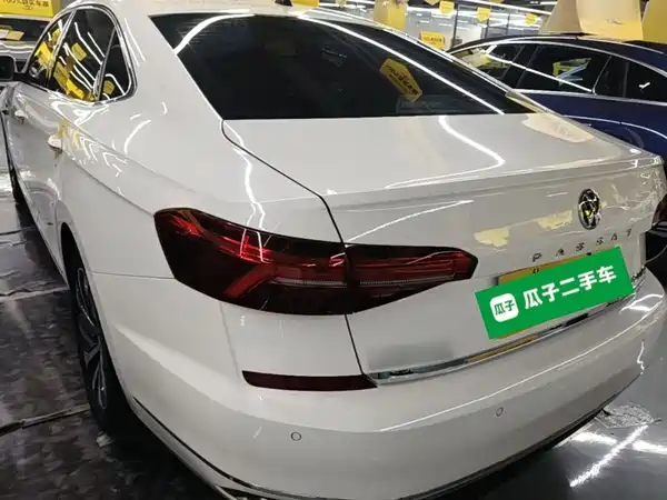 Volkswagen Passat Plug-In Hybrid 2019