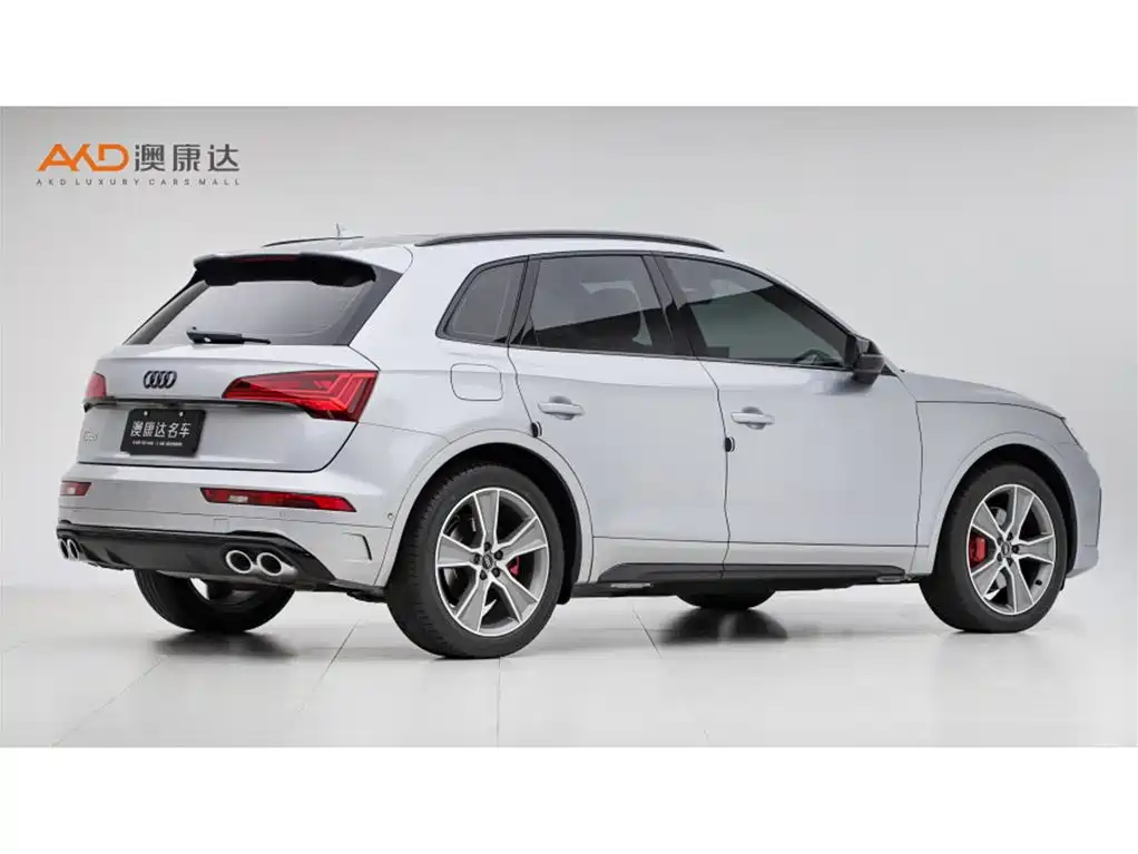 Audi SQ5 2022