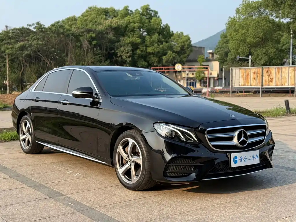 Mercedes-Benz E-Class 2017