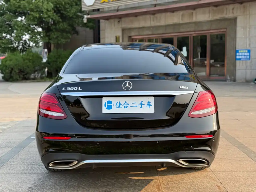 Mercedes-Benz E-Class 2017