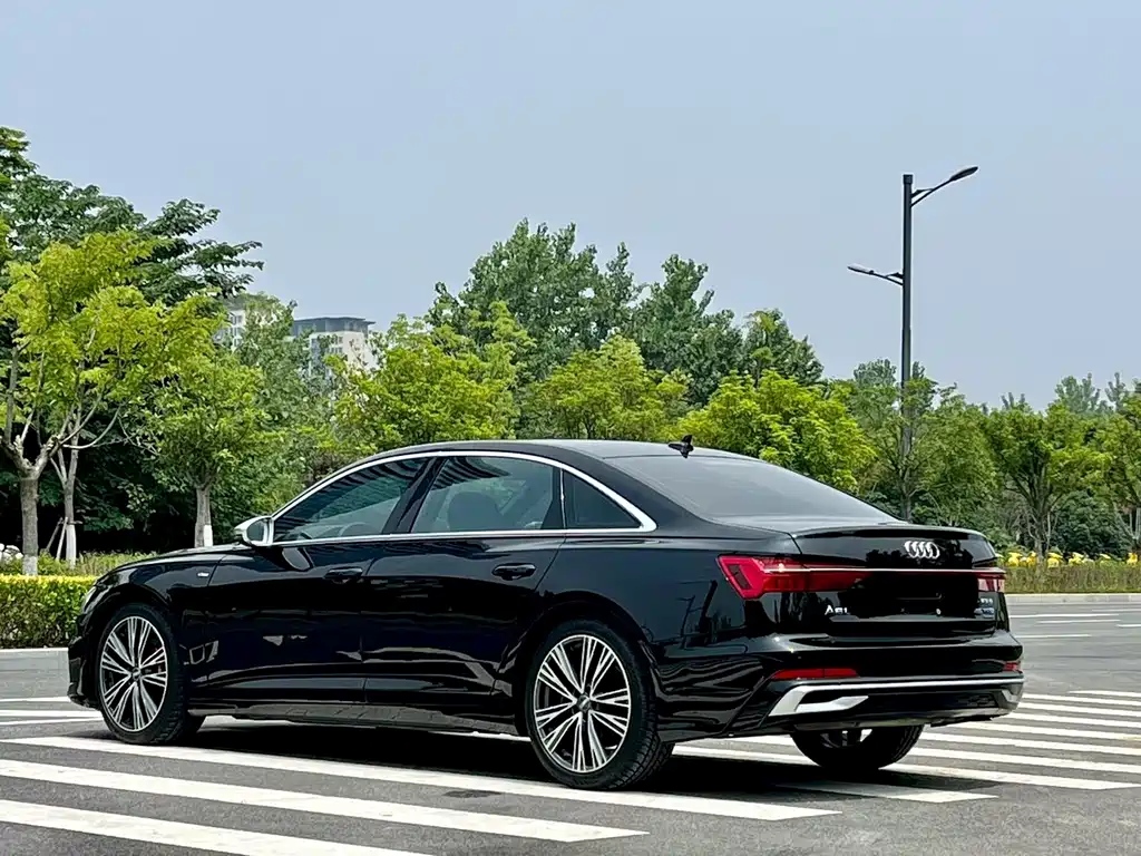Audi A6L 2020