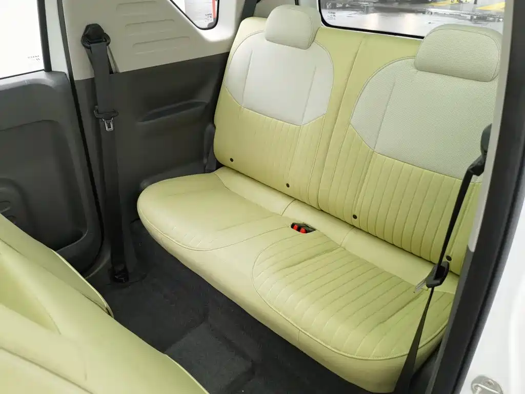 Geely Galaxy Panda 2023 — фото 15