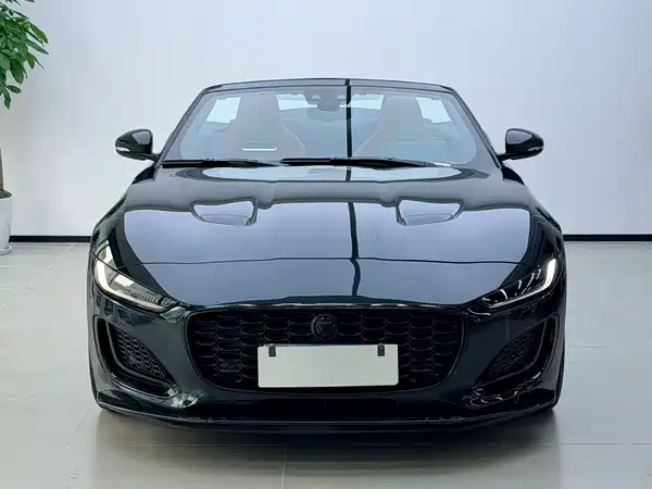 Jaguar F-TYPE 2024