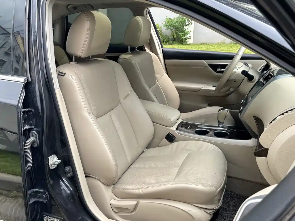 Nissan Teana 2015 — фото 10
