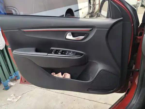 Kia KX CROSS 2017