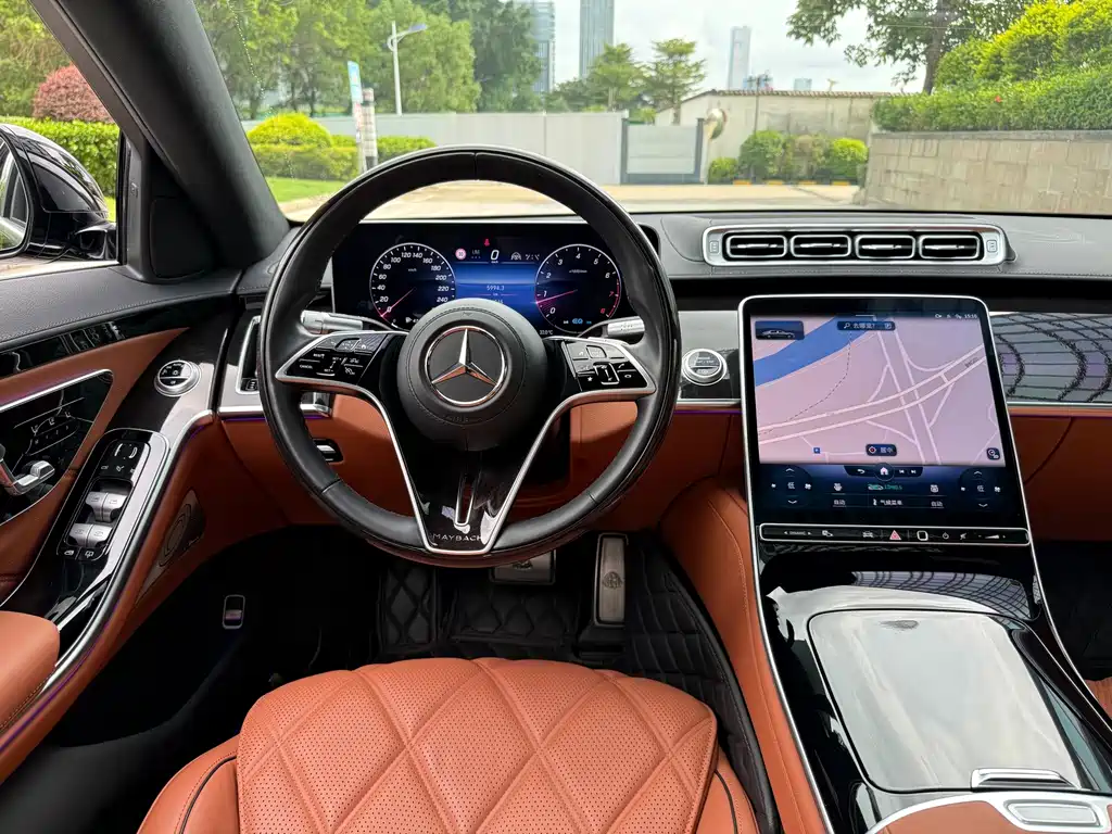Mercedes-Benz Maybach S-Class 2022 — фото 8