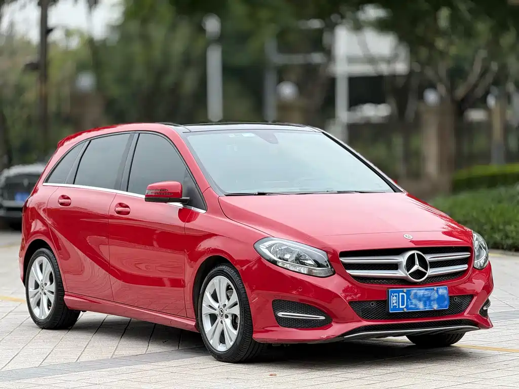 Mercedes-Benz B-Class 2017 — фото 3