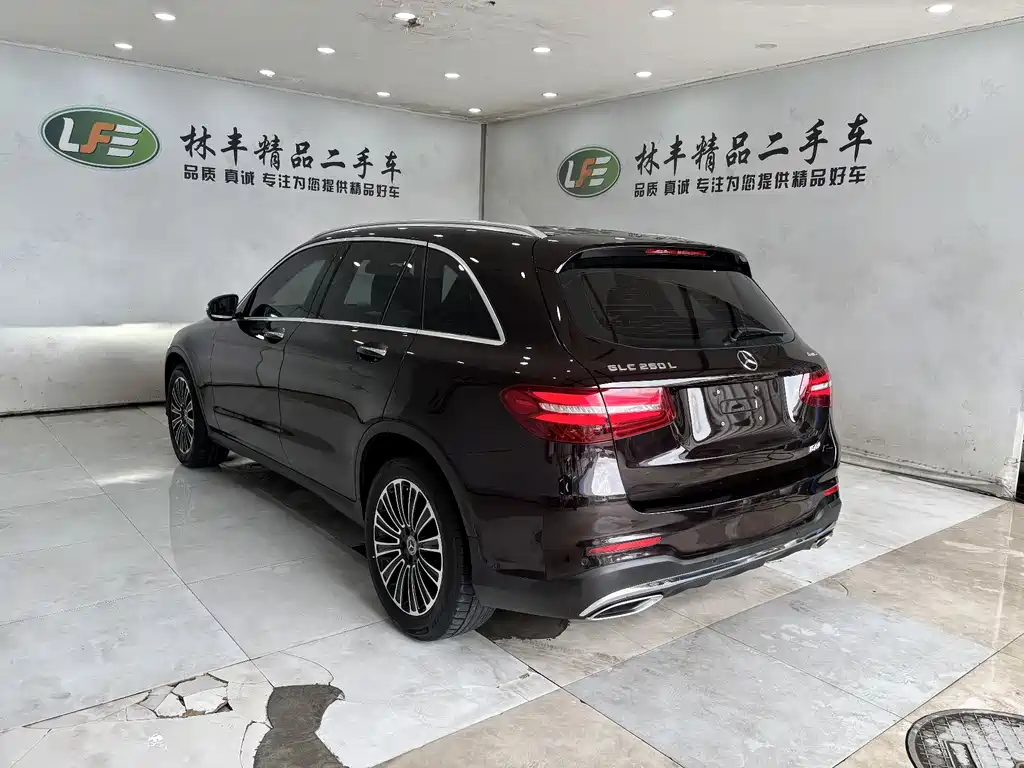Mercedes-Benz GLC 2019