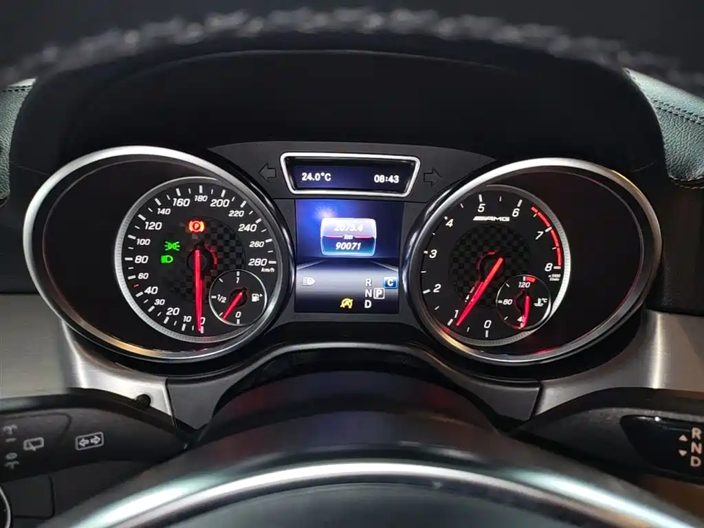 Mercedes-Benz GLE AMG 2018 — фото 12