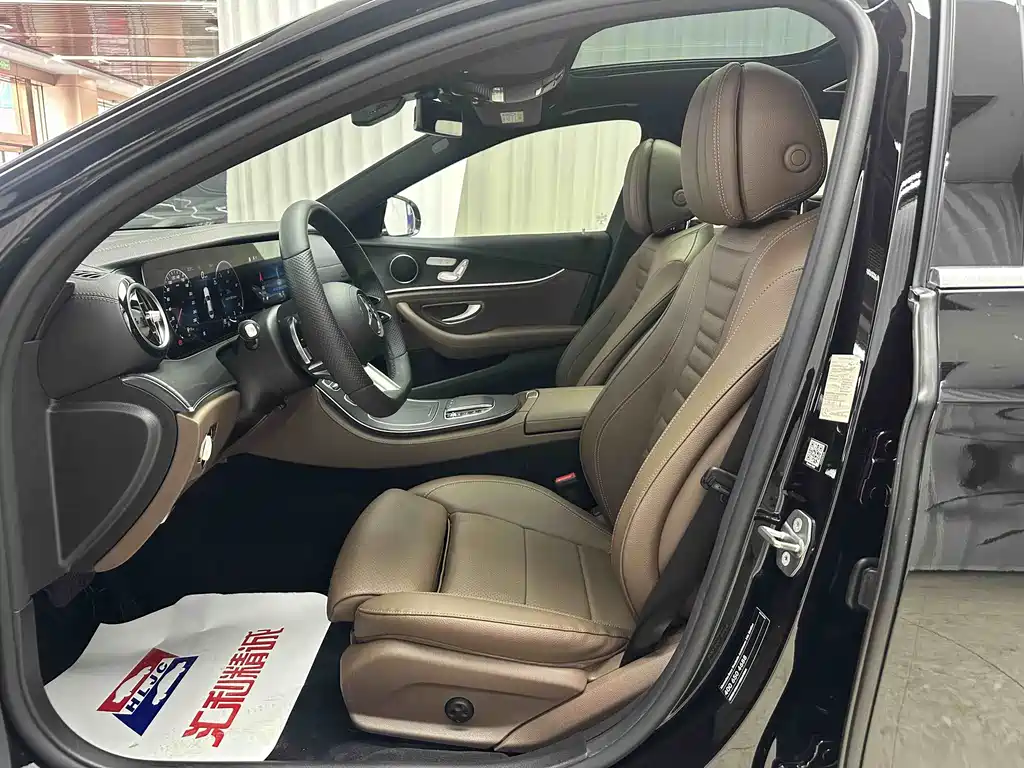 Mercedes-Benz E-Class 2022