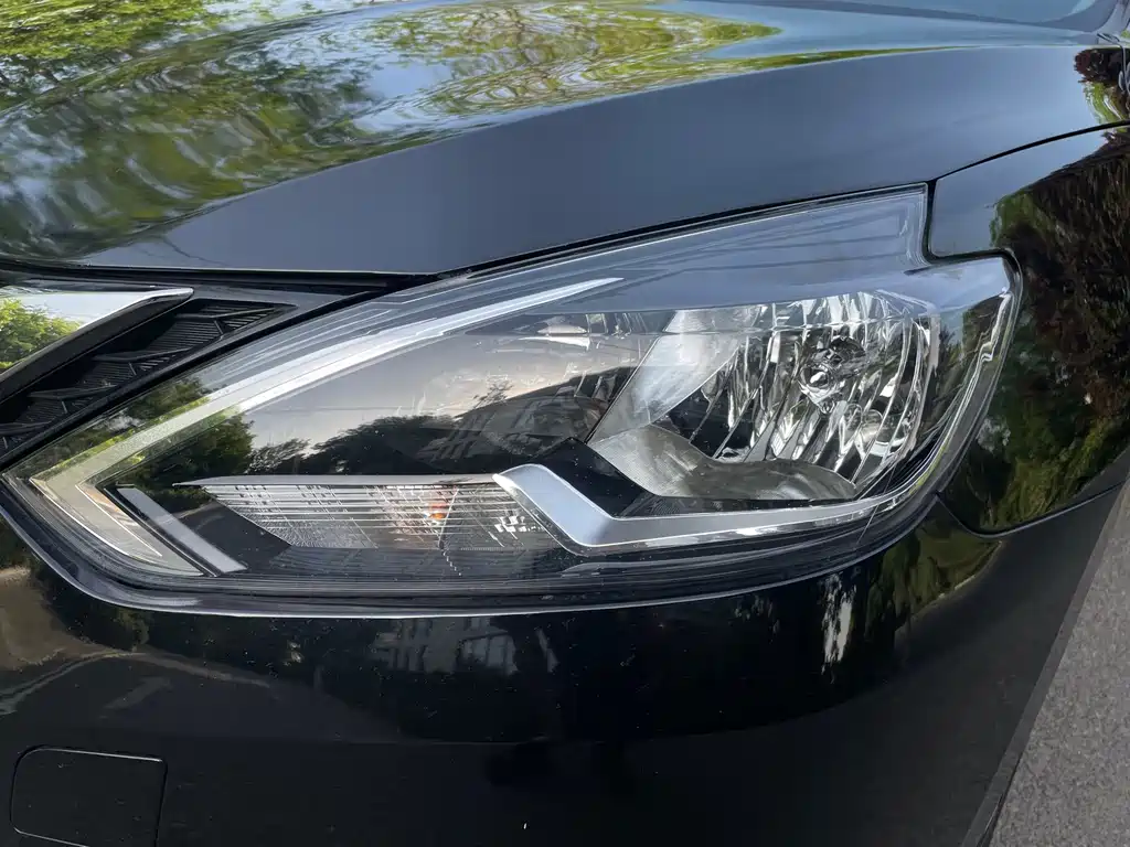 Nissan Sylphy 2019 — фото 15